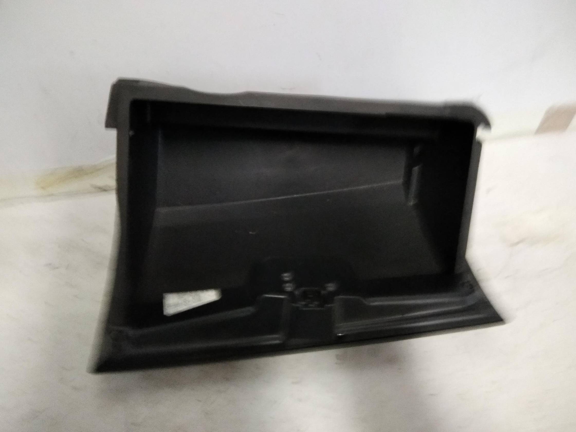 Cassetto portaoggetti centr. plancia